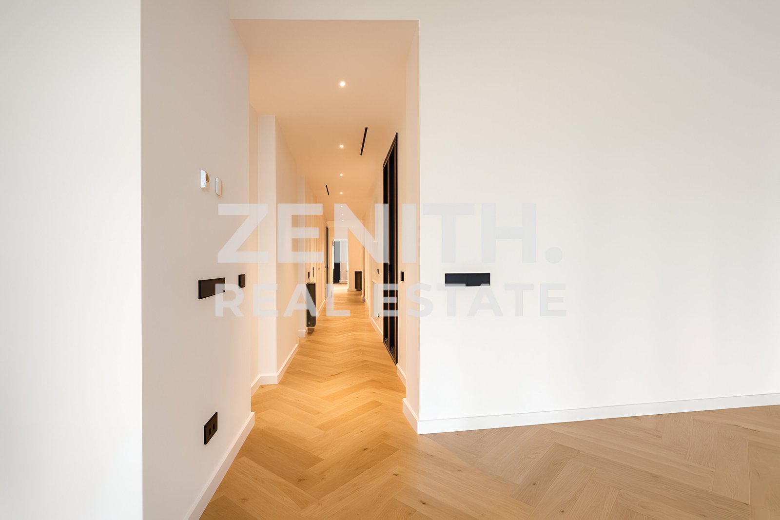 308EBBB6-1360-4BDD-A7BF-6D4ED7E8B4CC