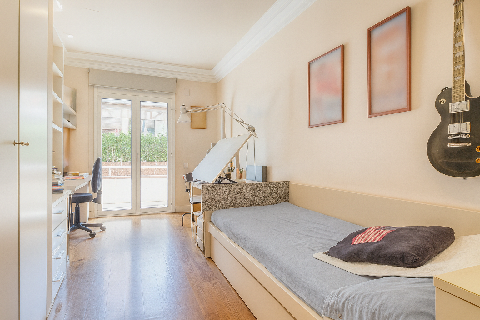 3431EE6E-93D5-49F4-87C0-A88497445860